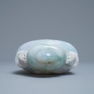 Un vase couvert en jade sculpté à décor d'immortels, Chine, 19ème — photo 6