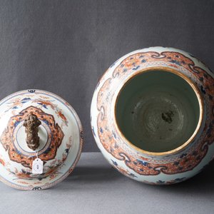 Un vase couvert en porcelaine de Chine de style Imari, Kangxi — photo 12