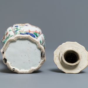 Un vase couvert en porcelaine de Chine famille verte, Kangxi — photo 6