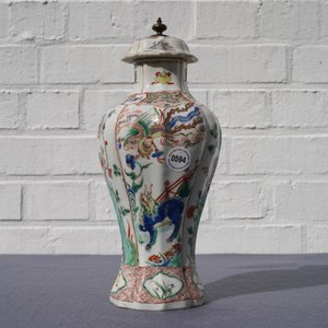 Un vase couvert en porcelaine de Chine famille verte, Kangxi — photo 7