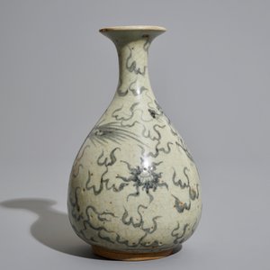 Un vase de forme bouteille à décor d'un dragon, Sawankhalok, Thaïlande, 17ème — photo 2