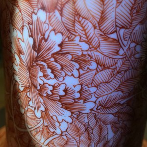 Un vase de forme bouteille en porcelaine de Chine à décor de dragon et phénix, 19ème — photo 12