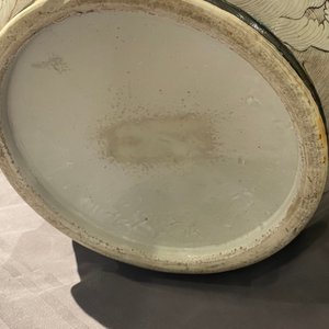 Un vase de forme bouteille en porcelaine de Chine famille noire à décor de dragons, 19ème — photo 21