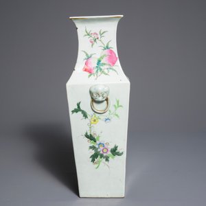 Un vase de forme carré en porcelaine de Chine qianjiang cai, marque du Jiangxi Porcelain Company, début du 20ème — photo 5