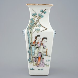 Un vase de forme carrée en porcelaine de Chine qianjiang, 19/20ème — photo 2
