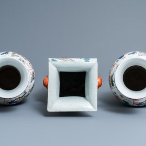 Un vase de forme carrée en porcelaine de Chine qianjiang cai et une paire en porcelaine de Samson, 19ème — photo 6