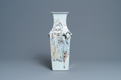 Un vase de forme carrée en porcelaine de Chine qianjiang cai, signé Ma Qingyun, 19/20ème