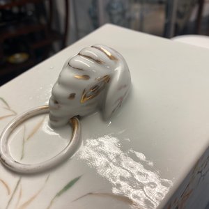 Un vase de forme 'cong' en porcelaine de Chine qianjiang cai, 19/20ème — photo 17