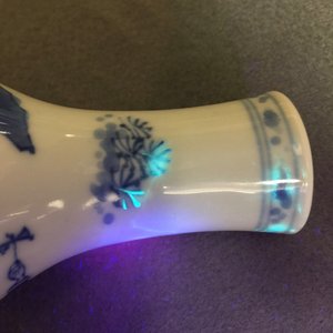 Un vase de forme double gourde en porcelaine de Chine bleu et blanc, Kangxi — photo 8
