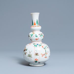 Un vase de forme double gourde en porcelaine de Chine famille verte, Kangxi — photo 4