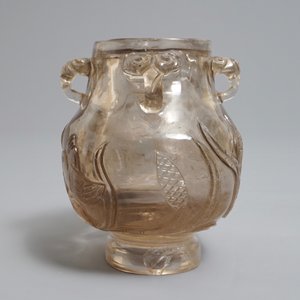 Un vase de forme hu en cristal de rocher sculpté, Chine, 18/19ème — photo 5
