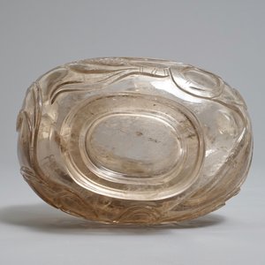 Un vase de forme hu en cristal de rocher sculpté, Chine, 18/19ème — photo 7