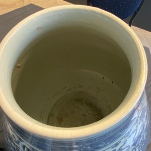 Un vase de forme hu en porcelaine de Chine en bleu et blanc, 19ème — photo 18