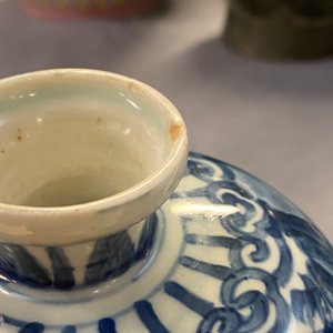 Un vase de forme 'meiping' en porcelaine de Chine en bleu et blanc, Wanli — photo 18