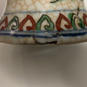 Un vase de forme meiping en porcelaine de Chine wucai à décor 'Les trois amis de l'hiver', Wanli — photo 8