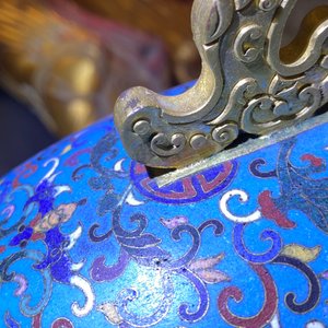 Un vase de forme 'moonflask' en émaux cloisonnés, marque de Qianlong, 19ème — photo 15