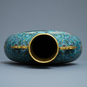 Un vase de forme 'moonflask' en émaux cloisonnés, marque de Qianlong, 19ème — photo 5