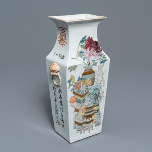 Un vase de forme rectangulaire en porcelaine de Chine qianjiang cai, 19/20ème — photo 1