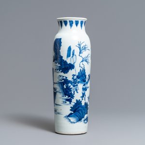 Un vase de forme rouleau en porcelaine de Chine bleu et blanc à décor figuratif, époque Transition — photo 2