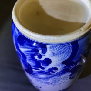 Un vase de forme rouleau en porcelaine de Chine bleu et blanc, Kangxi — photo 26