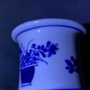 Un vase de forme rouleau en porcelaine de Chine bleu et blanc, Kangxi — photo 13