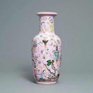 Un vase de forme rouleau en porcelaine de Chine famille rose, 19ème — photo 2