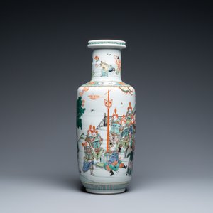 Un vase de forme rouleau en porcelaine de Chine famille verte, Kangxi — photo 2