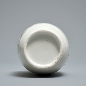 Un vase de forme rouleau en porcelaine de Chine famille verte, Kangxi — photo 5