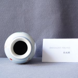 Un vase de forme rouleau en porcelaine de Chine wucai, époque Transition — photo 9