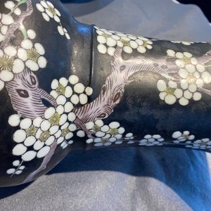 Un vase de forme yenyen en porcelaine de Chine famille noire à décor d'oiseaux parmi fleurs, Kangxi — photo 25