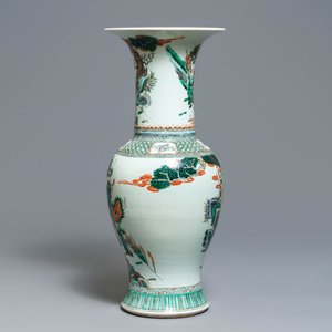 Un vase de forme yenyen en porcelaine de Chine famille verte, 19ème — photo 3
