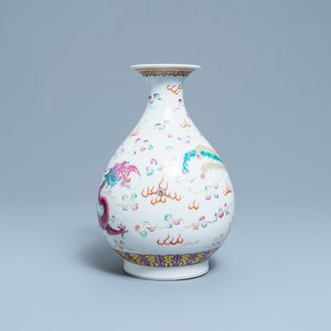 Un vase de forme 'yuhuchunping' en porcelaine de Chine famille rose, marque et époque de Daoguang — photo 2