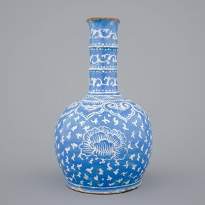 Un vase de style persan au fond bleu, poss. France, 18/19ème — photo 3