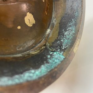 Un vase en bronze tâché d'or, marque de Qianlong, Qing — photo 35