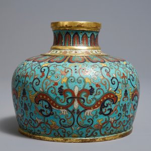 Un vase en émaux cloisonnés, marque de Qianlong, 19/20ème — photo 3