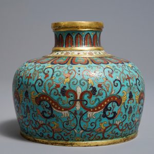 Un vase en émaux cloisonnés, marque de Qianlong, 19/20ème — photo 4