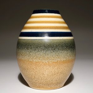 Un vase en grès à décor minimaliste, Charles Catteau pour Boch Frères Keramis, ca. 1933 — photo 1
