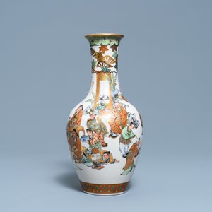 Un vase en grès de Satsuma à décor de sages, Meiji, 19ème — photo 2