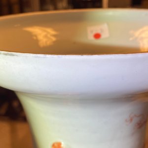 Un vase en porcelaine de Chine à décor de lions bouddhistes en rouge de fer, 19ème — photo 7