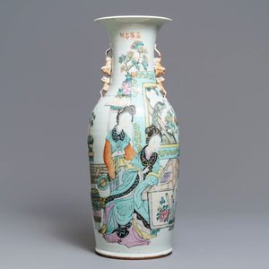Un vase en porcelaine de Chine à décor qianjiang cai, 19/20ème — photo 1