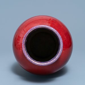 Un vase en porcelaine de Chine à émail flambé, 19ème — photo 6