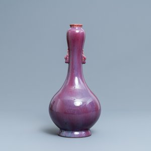 Un vase en porcelaine de Chine à émail flambé, 19ème — photo 3