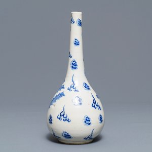 Un vase en porcelaine de Chine 'Bleu de Hue' pour le Vietnam, marque Nei Fu, 19ème — photo 5