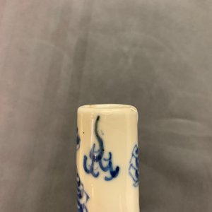 Un vase en porcelaine de Chine 'Bleu de Hue' pour le Vietnam, marque Nei Fu, 19ème — photo 9