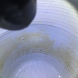Un vase en porcelaine de Chine bleu et blanc aux rinceaux de lotus, Ming, Wanli — photo 21