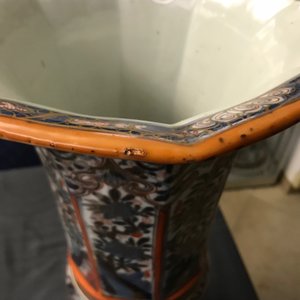 Un vase en porcelaine de Chine bleu et blanc surdécoré en Europe, Kangxi — photo 16