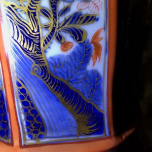 Un vase en porcelaine de Chine bleu et blanc surdécoré en Europe, Kangxi — photo 10