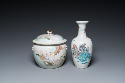 Un vase en porcelaine de Chine doucai et un bol couvert en famille rose, 19/20ème