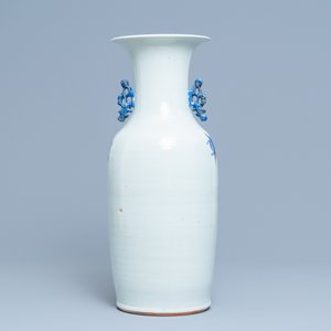 Un vase en porcelaine de Chine en bleu et blanc, 19ème — photo 3