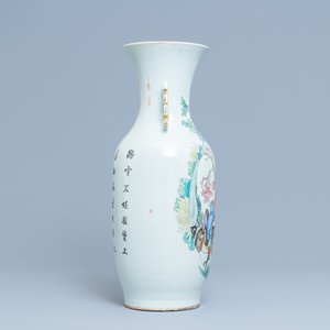 Un vase en porcelaine de Chine famille rose à décor de Zhang Guolao, 19/20ème — photo 2